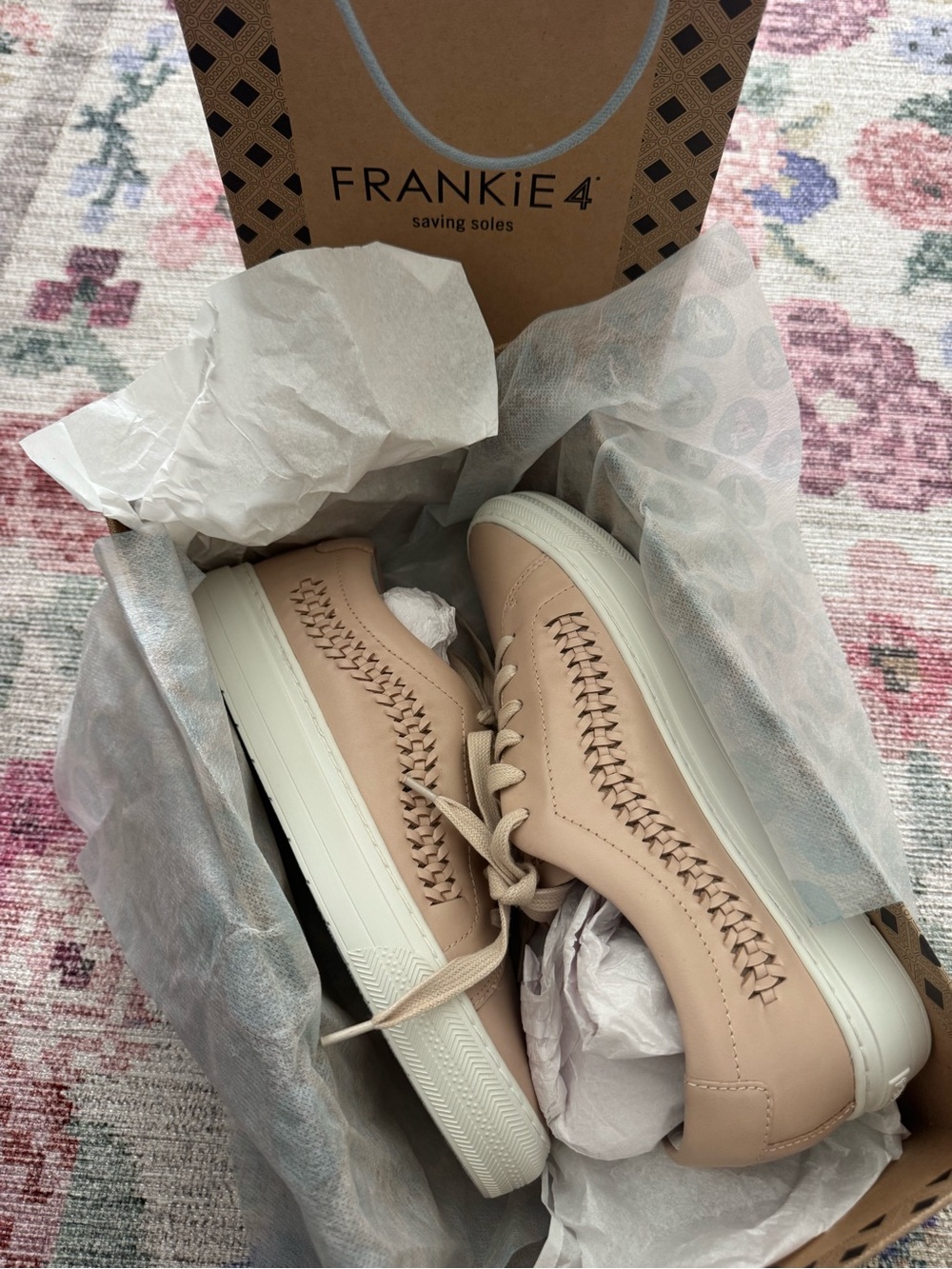 Frankie4 Mim II in Blush Braid